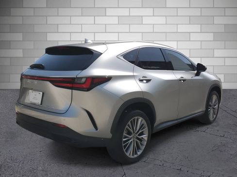 Used 2022 Lexus NX 350h AWD w/ Vision Package image 5