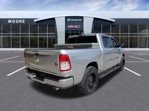 Used 2022 RAM 1500 Big Horn AWD/4WD image 3