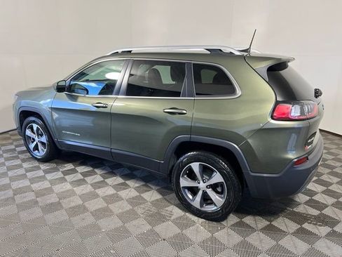 Certified 2019 Jeep Cherokee Limited w/ Trailer Tow Group AWD/4WD image 4