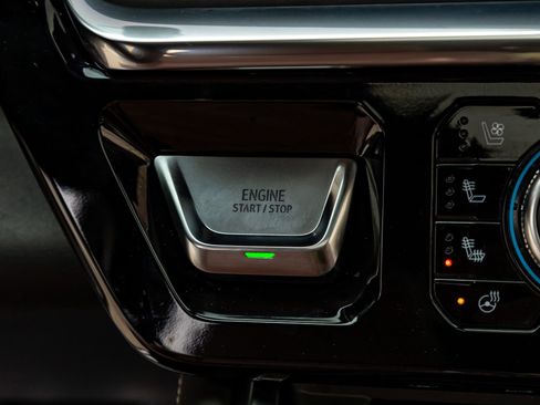 Used 2025 GMC Sierra 1500 Denali Ultimate image 24