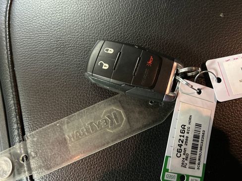 Used 2024 RAM 2500 Big Horn w/ Bed Utility Group image 22