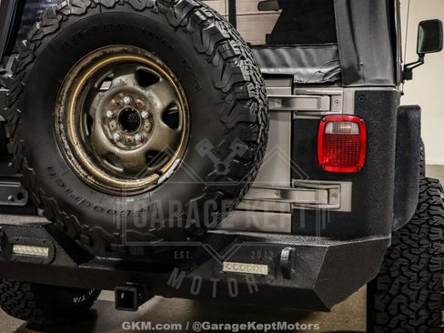 Used 2002 Jeep Wrangler SE AWD/4WD image 42