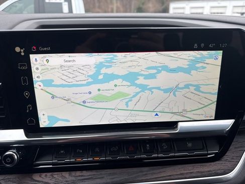 New 2026 GMC Sierra 1500 SLT image 4