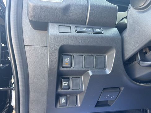 Used 2026 Nissan Frontier SV w/ All-Weather Content Package image 16