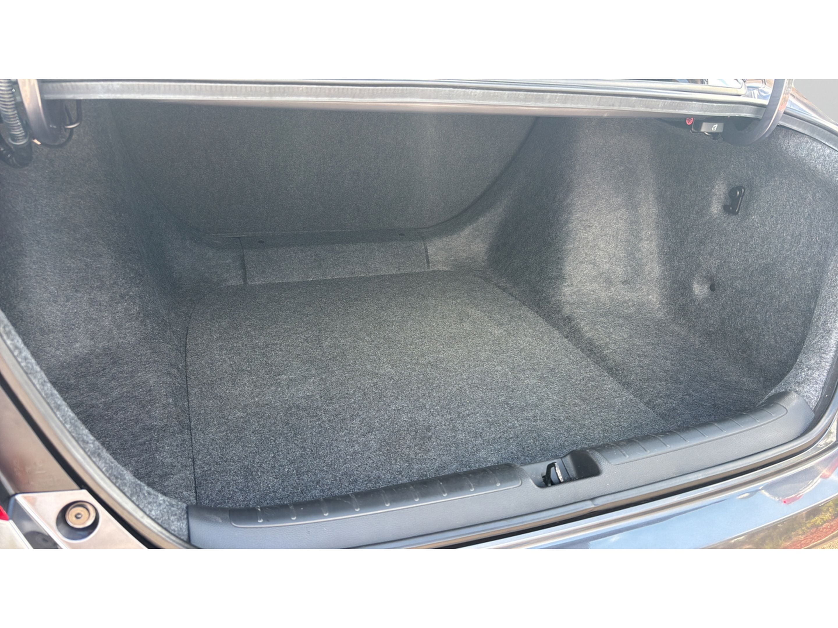 Certified 2020 Honda Accord LX image 13