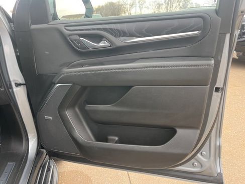 Used 2023 GMC Yukon XL Denali image 59