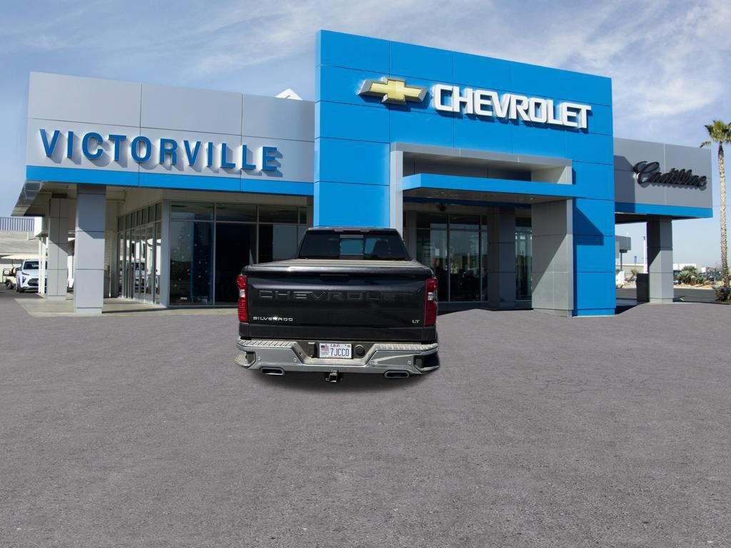 Certified 2022 Chevrolet Silverado 1500 LT w/ Diesel Off-Road Package AWD/4WD image 7