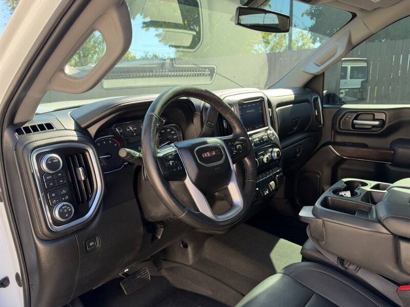 Used 2021 GMC Sierra 2500 SLT AWD/4WD image 23