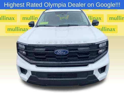 New 2026 Ford Expedition Active image 10