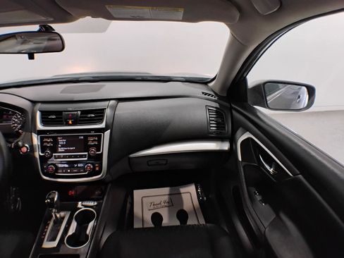Used 2018 Nissan Altima 2.5 SV image 76