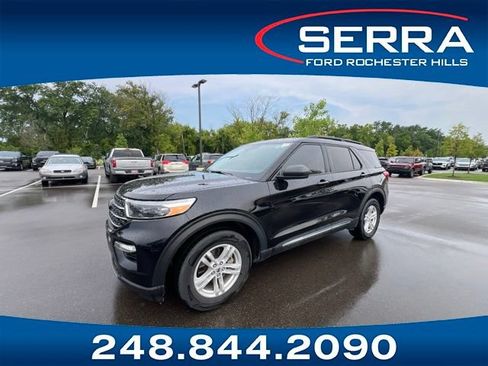 Used 2023 Ford Explorer XLT w/ Equipment Group 202A AWD/4WD image 1