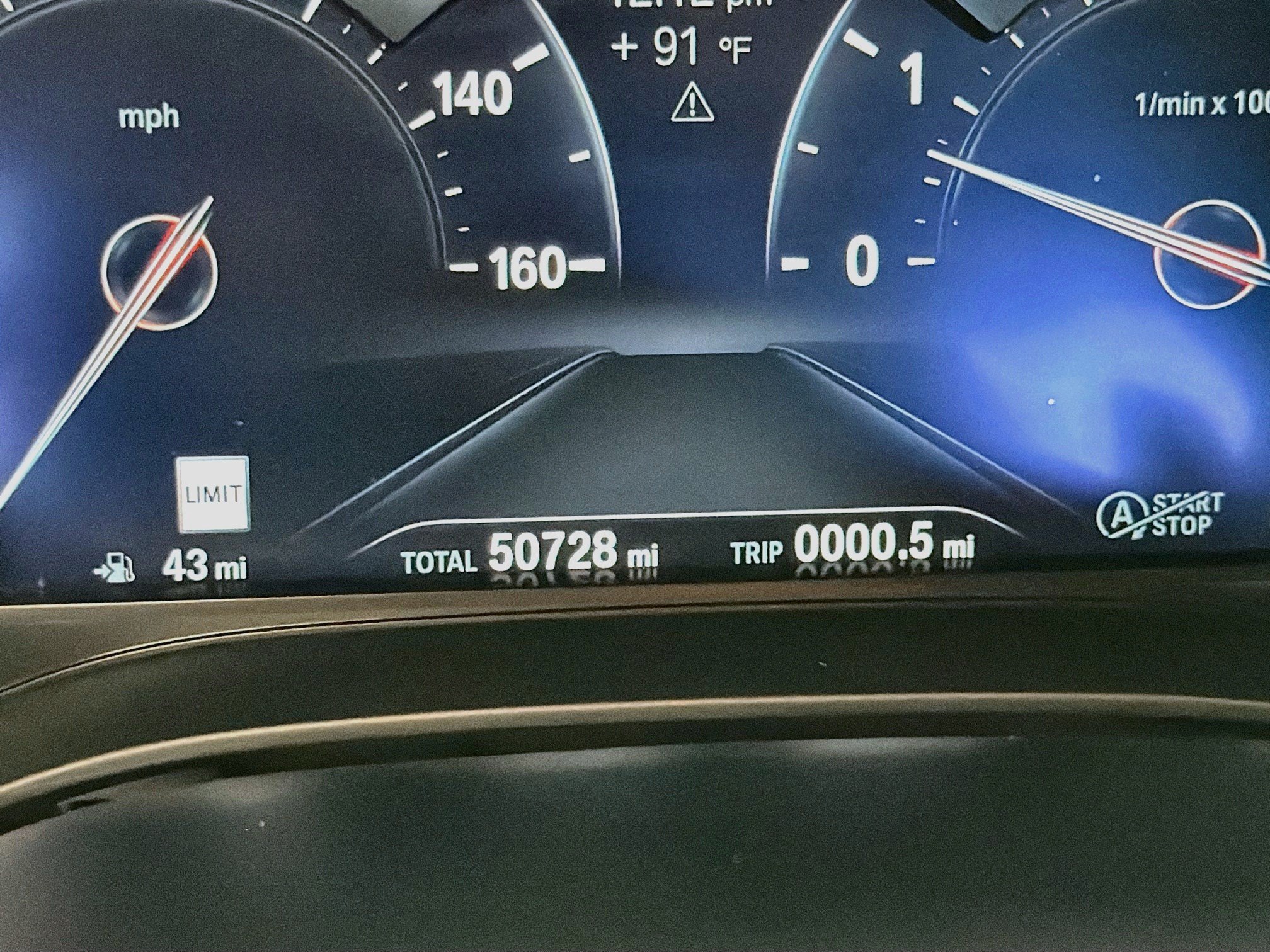 Used 2019 BMW 540i w/ M Sport Package RWD image 8