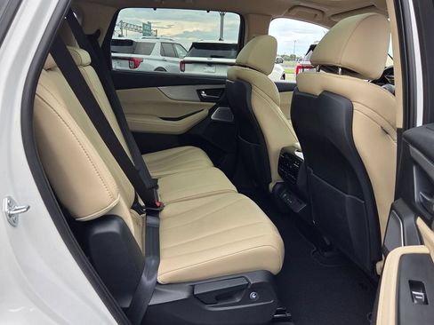 Used 2025 Acura MDX FWD w/ Technology Package image 16