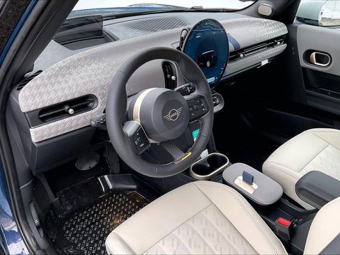 New 2026 MINI Cooper S image 7