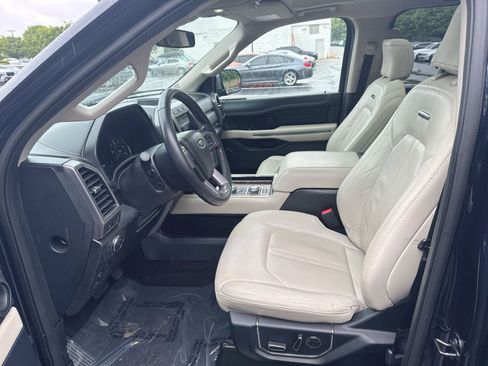Used 2021 Ford Expedition Platinum AWD/4WD image 10