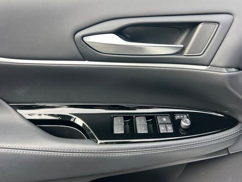 Certified 2022 Toyota Mirai XLE w/ Advanced Technology Package image 15