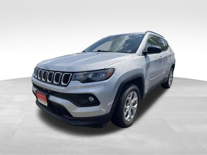 Used 2024 Jeep Compass Latitude