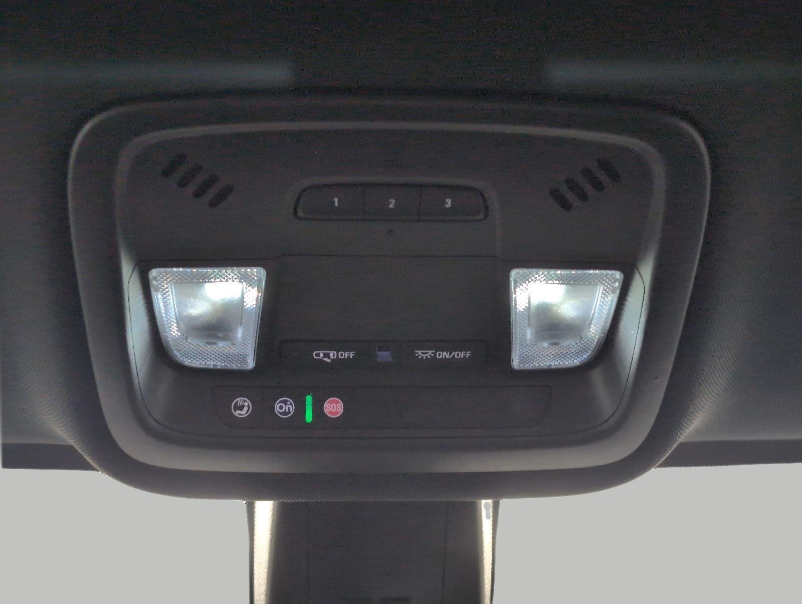 Used 2023 Chevrolet Traverse LT w/ LPO, Floor Liner Package AWD/4WD image 18