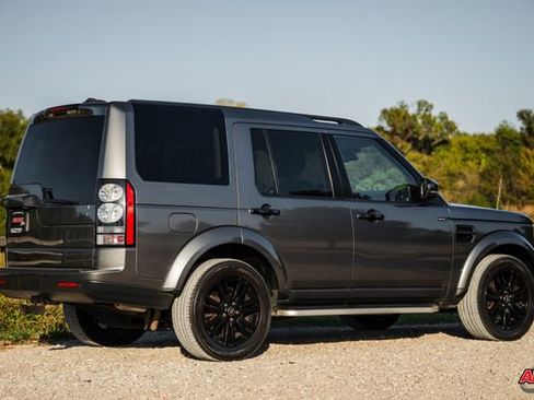 Used 2015 Land Rover LR4 HSE image 42