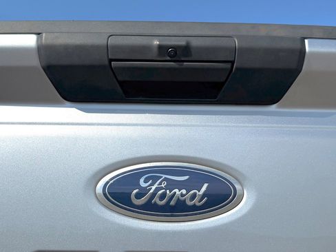 Used 2024 Ford F250 XL AWD/4WD image 9