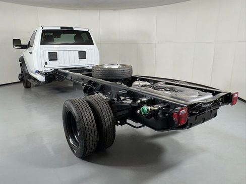 New 2026 RAM 5500 Tradesman AWD/4WD image 5