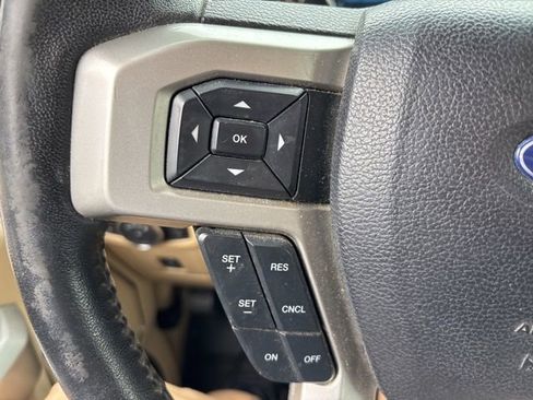 Used 2017 Ford F150 Lariat w/ Equipment Group 501A Mid image 18