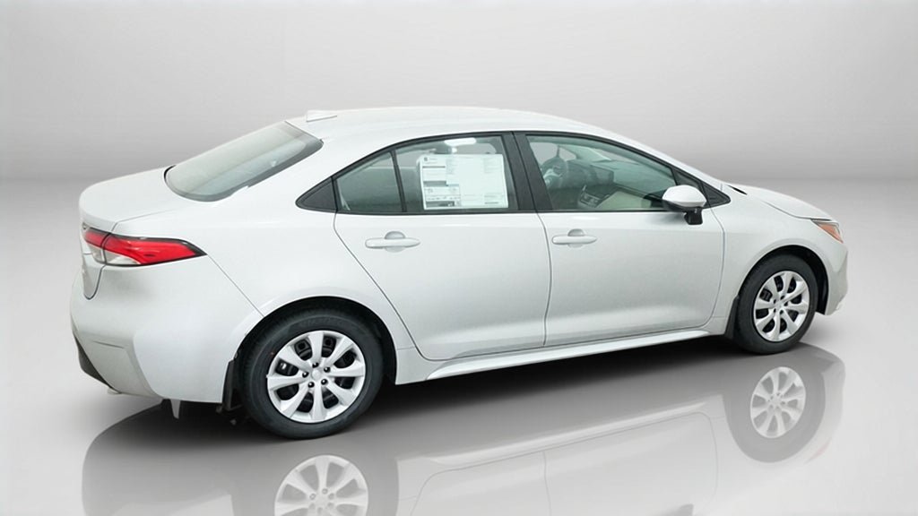 New 2027 Toyota Corolla LE FWD image 10