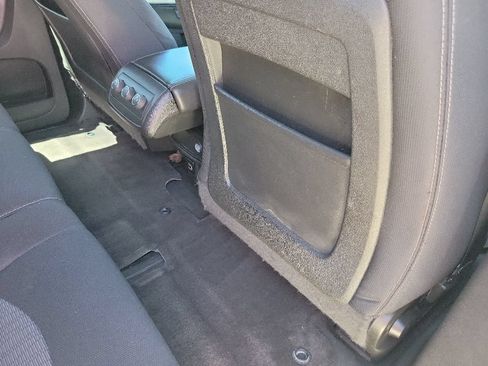 Used 2017 Chevrolet Traverse LT w/ Style and Technology Package FWD image 42