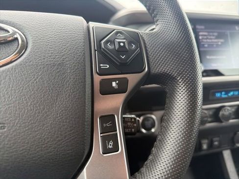 Used 2023 Toyota Tacoma SR5 AWD/4WD image 36