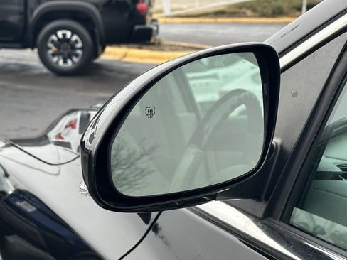 Used 2017 Buick Enclave Convenience image 12