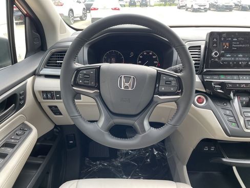 New 2026 Honda Odyssey EX-L image 13