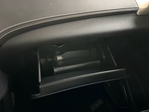 Used 2018 GMC Yukon XL Denali image 28