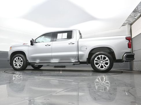 Used 2022 Chevrolet Silverado 1500 LTZ w/ LTZ Premium Package AWD/4WD image 29