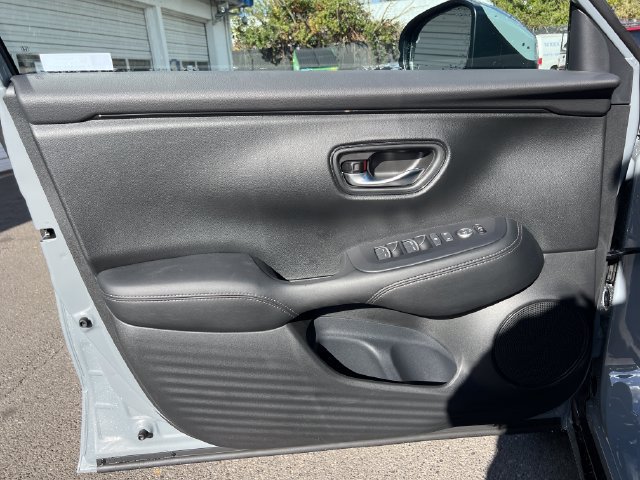 New 2027 Honda HR-V EX-L image 17