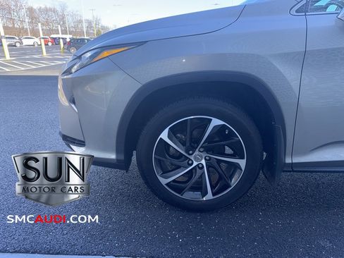 Used 2017 Lexus RX 450h AWD image 21