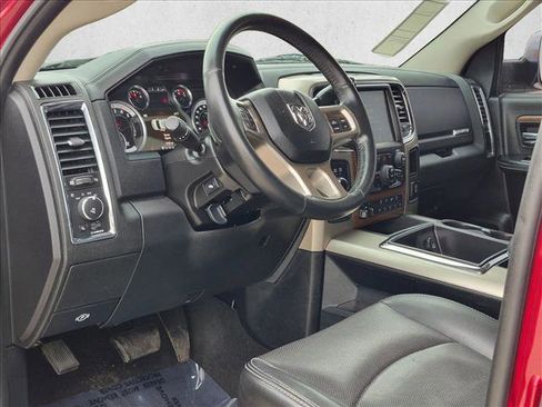 Used 2014 RAM 2500 Laramie AWD/4WD image 9
