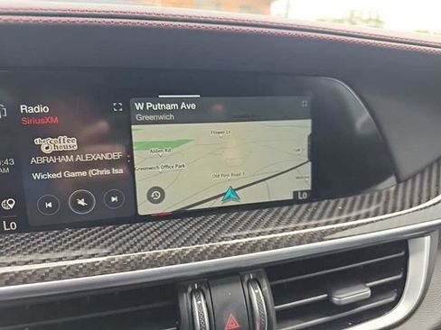 Used 2023 Alfa Romeo Stelvio Estrema AWD/4WD image 15