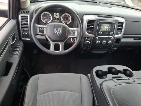 Used 2024 RAM 1500 Classic SLT image 11