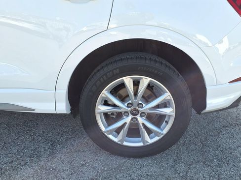 Used 2024 Audi Q3 2.0T Premium AWD/4WD image 27