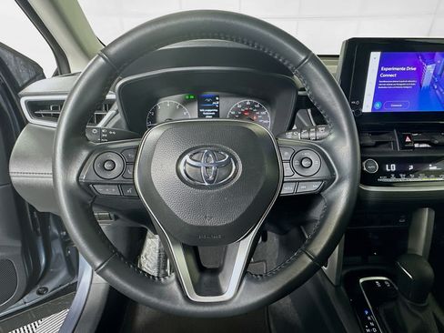 Used 2024 Toyota Corolla Cross LE FWD image 15