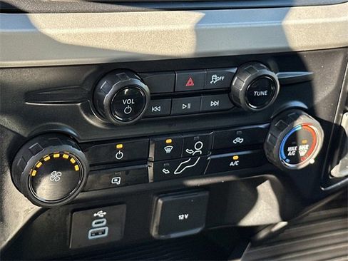 Used 2025 Ford F350 XL w/ FX4 Off-Road Package image 12