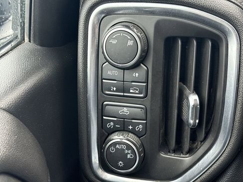 Certified 2019 Chevrolet Silverado 1500 LT w/ All-Star Edition image 35