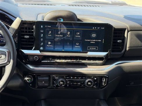 Used 2025 Chevrolet Silverado 3500 LTZ w/ LTZ Texas Edition image 11