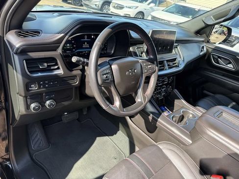 Used 2022 Chevrolet Tahoe RST w/ Luxury Package RWD image 24