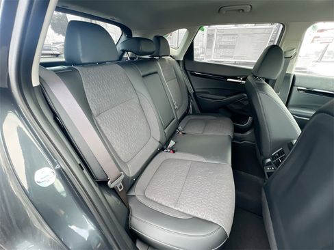 New 2026 Kia Seltos S image 17