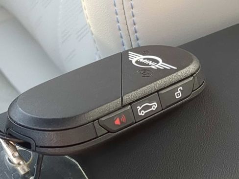 New 2026 MINI Cooper 4-Door Hardtop image 38