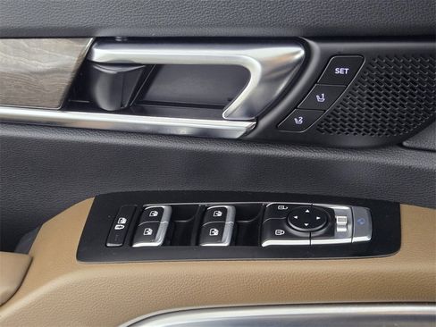 Used 2021 Kia Telluride SX w/ SX Prestige Package image 29