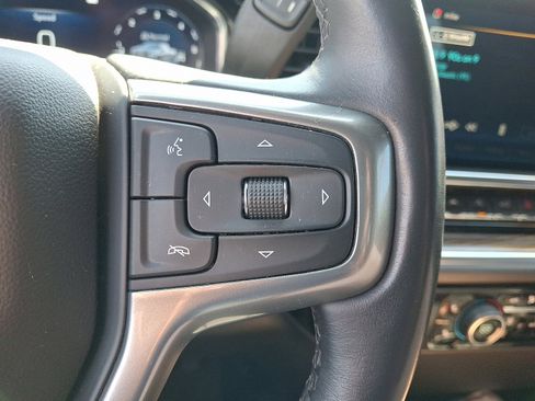 Used 2022 Chevrolet Silverado 1500 LT image 19