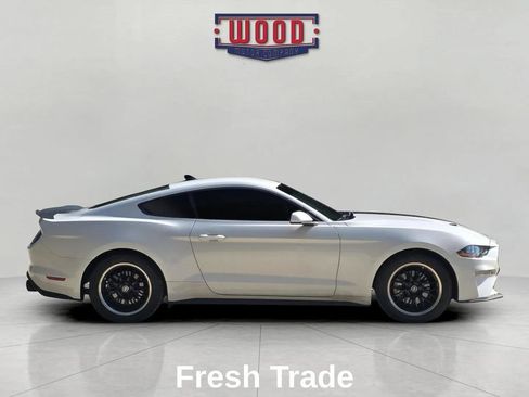 Used 2021 Ford Mustang Coupe RWD image 6