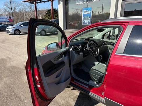 Used 2013 Buick Encore FWD image 9